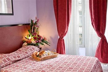 Hotel Du Midi 3*